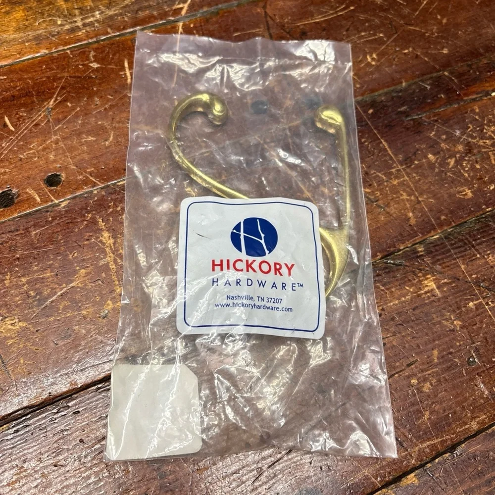 NEW P27380 Hickory Hardware Polished Brass Double Wall Mount Coat Robe Hook